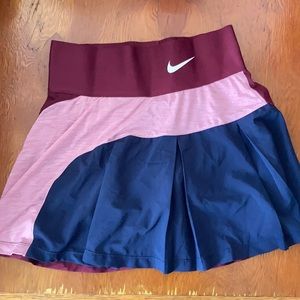 Nike Court advantage tennis skirt